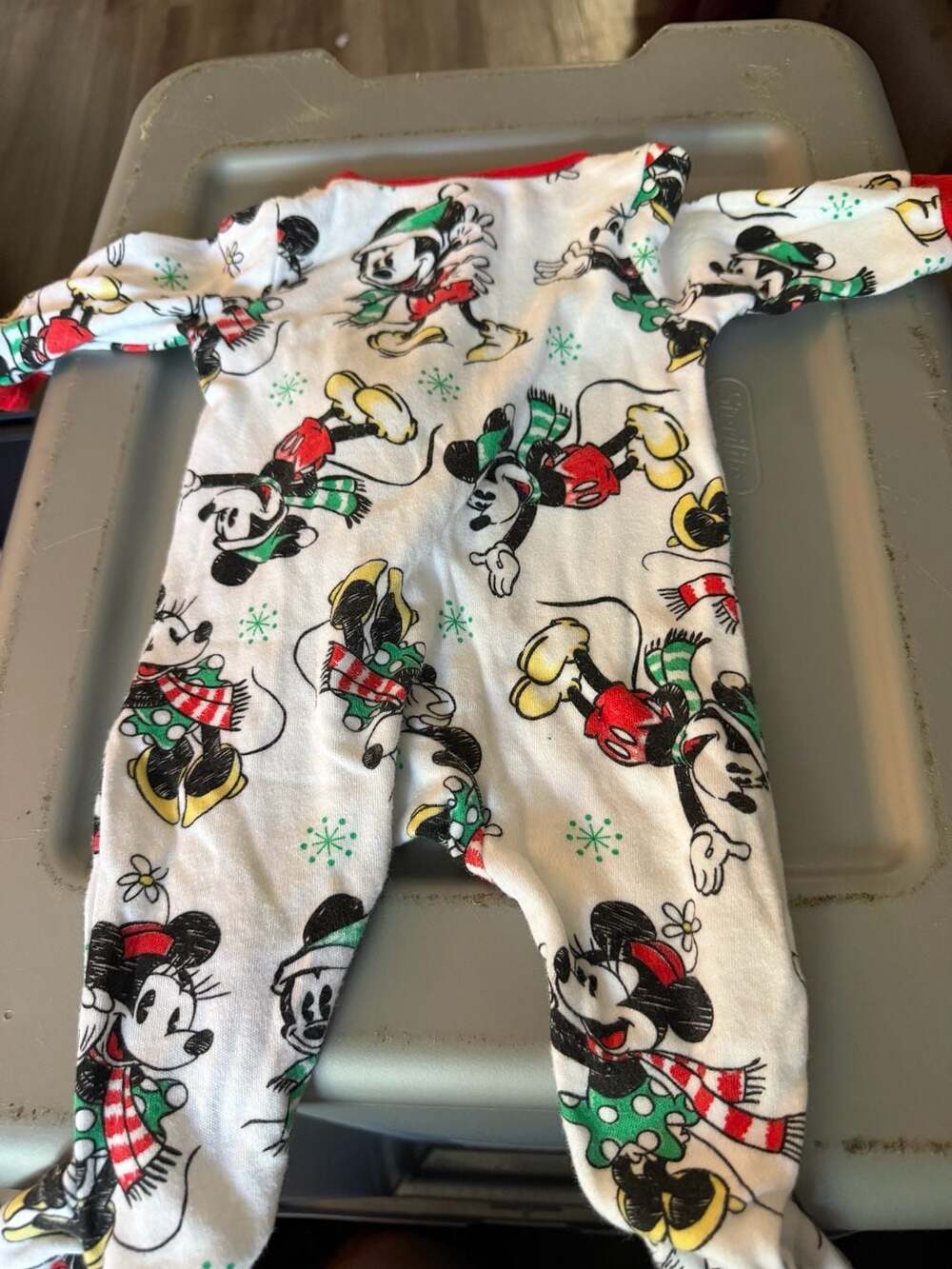 Disney Mickey Minnie Mouse Holiday Christmas Infant Footed Sleeper Pajamas Size